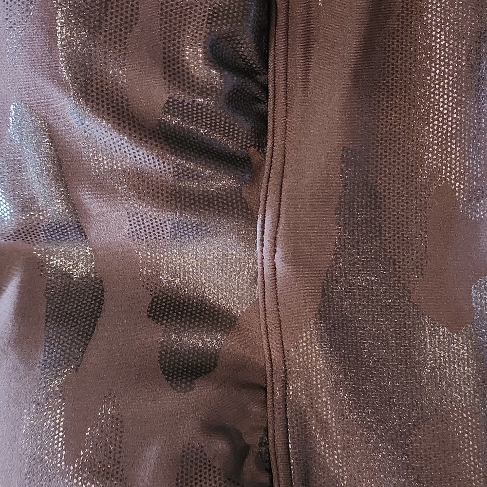 Offline by Aerie brown camo strappy back sports bra size XS - Picture 4 of 6